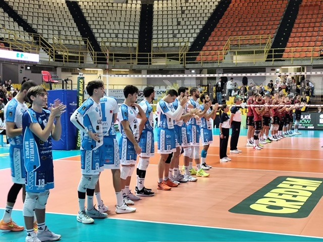 https://www.teamvolleynapoli.it/wp-content/uploads/2024/11/foto-3.jpg